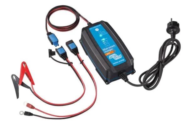 Victron Blue Smart IP65 Charger 24/13(1) 230V CEE 7/16   BPC241331034
