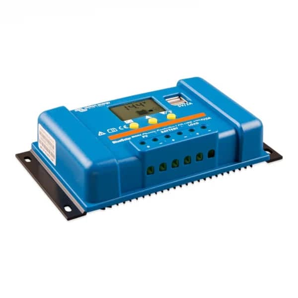 Victron BlueSolar PWM-LCD & USB 12/24V-5A   SCC010005050