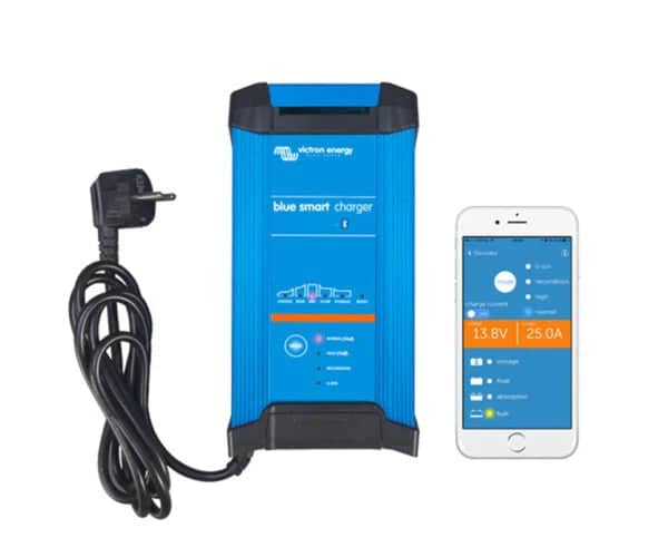 Victron Blue Smart IP22 Charger 24/8(1) 230V CEE 7/7   BPC240842002